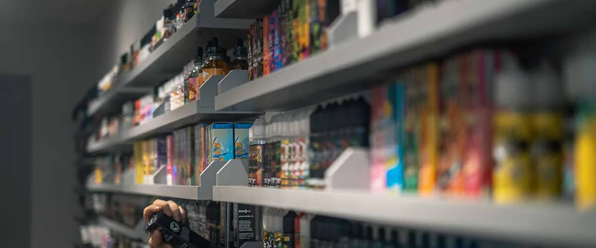 Choosing the Right Vape Distributor: Factors to Consider for Retailers and Vapers - vape702usa
